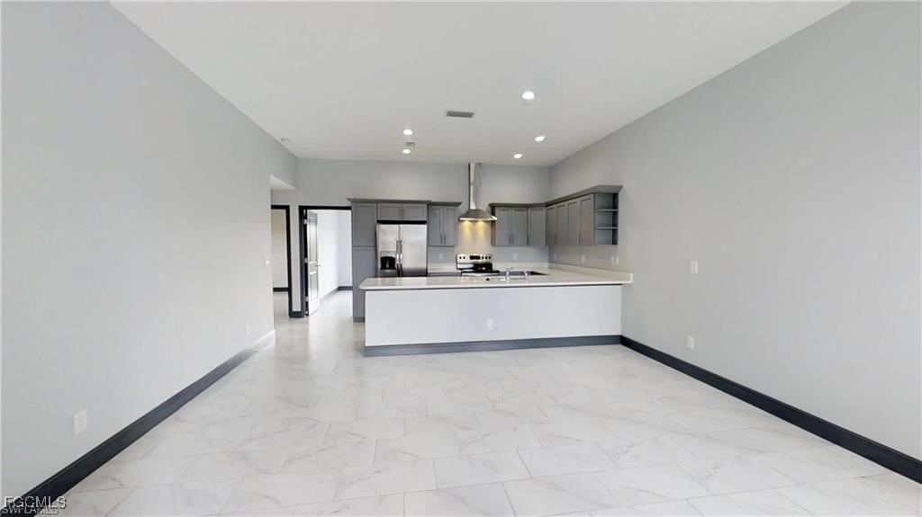 1315 Ne 8th Pl - Photo 3 of 18