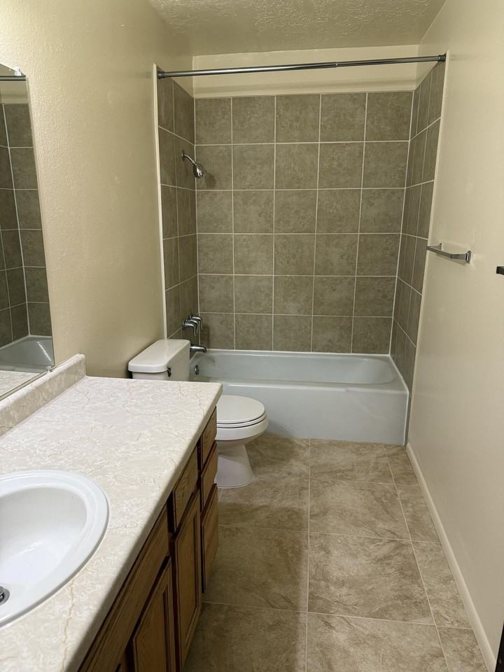 3101 Pennsylvania St Ne Apt 4 #4 - Photo 6 of 6