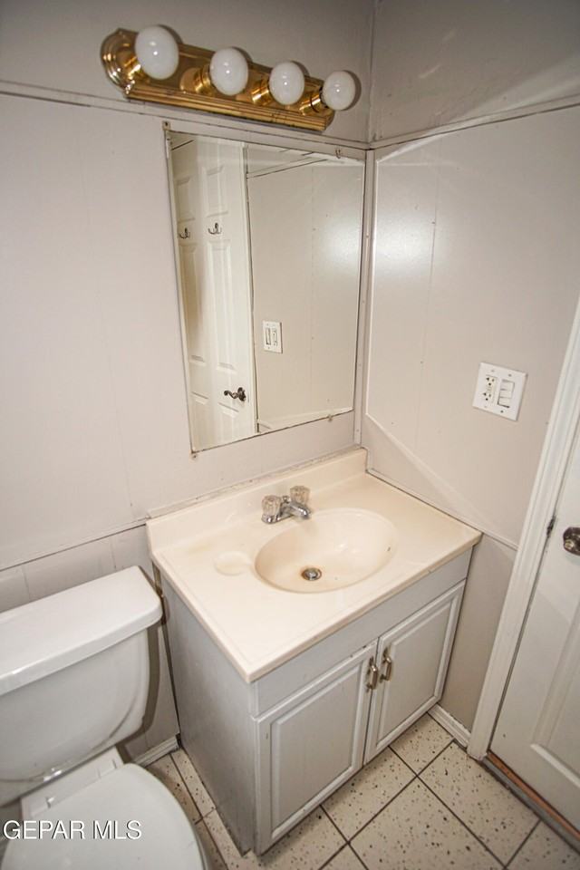 7161 Dale Rd Unit 2 #2 - Photo 4 of 12