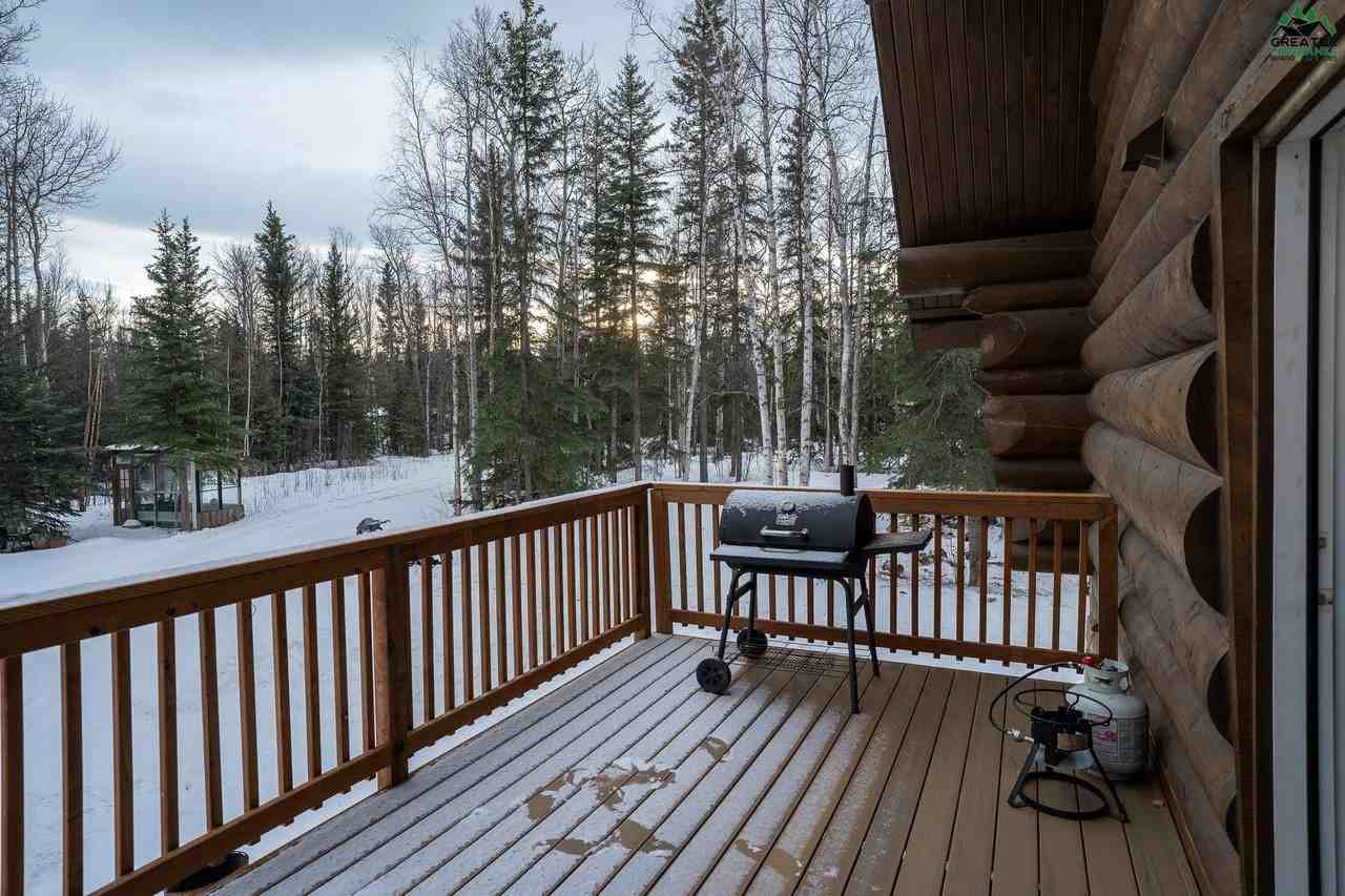 2493 Deborah St - Photo 3 of 45