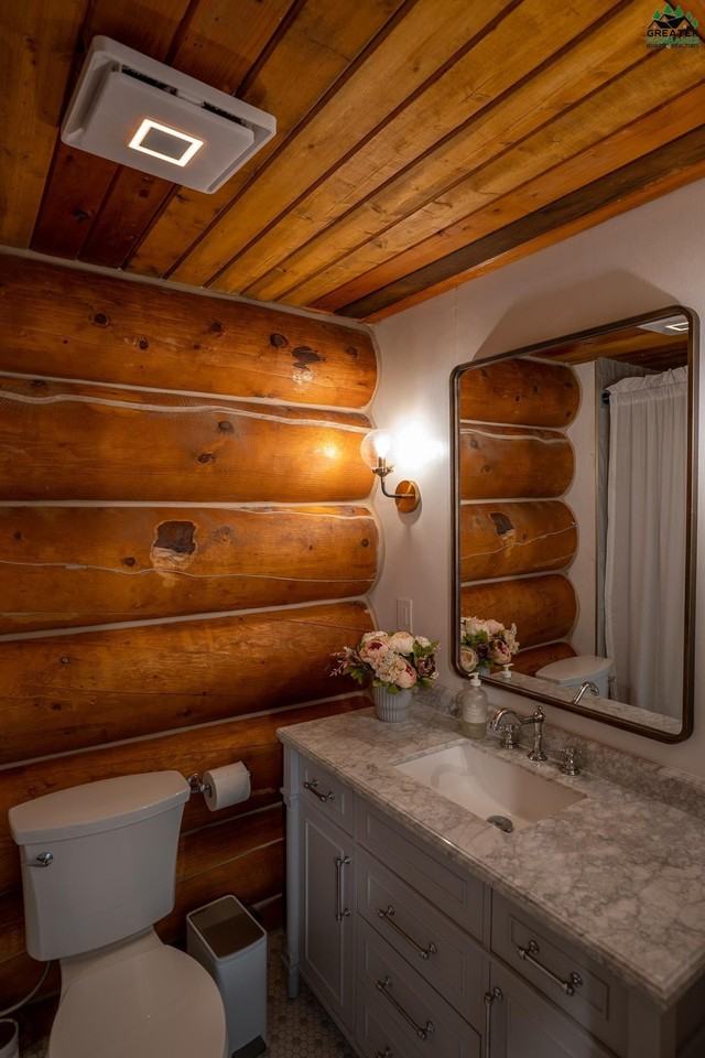 2493 Deborah St - Photo 5 of 45