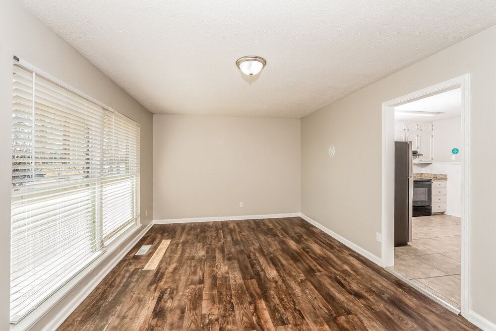 5112 Rick Dr - Photo 4 of 18