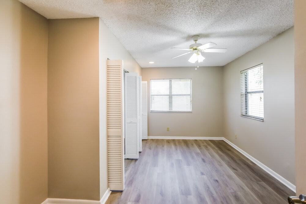 10849 Nw 23rd Ct - Photo 3 of 16