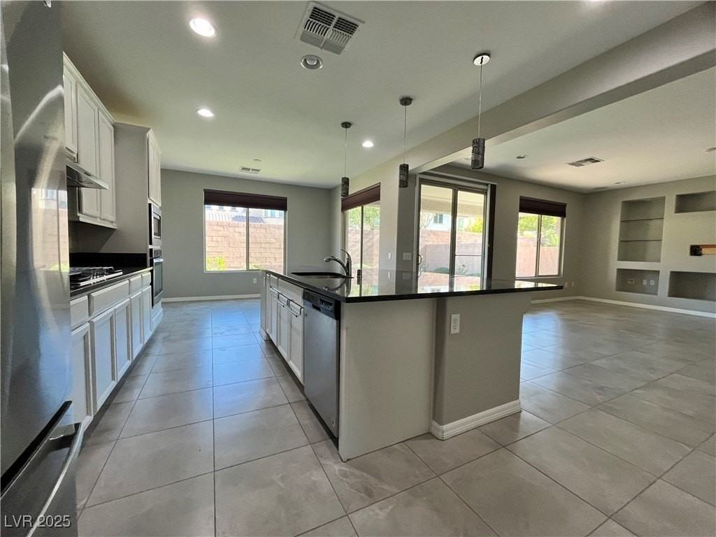 7170 Cotton Bluff St - Photo 5 of 21