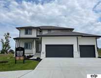 21702 Hampton Dr - Photo 1 of 1