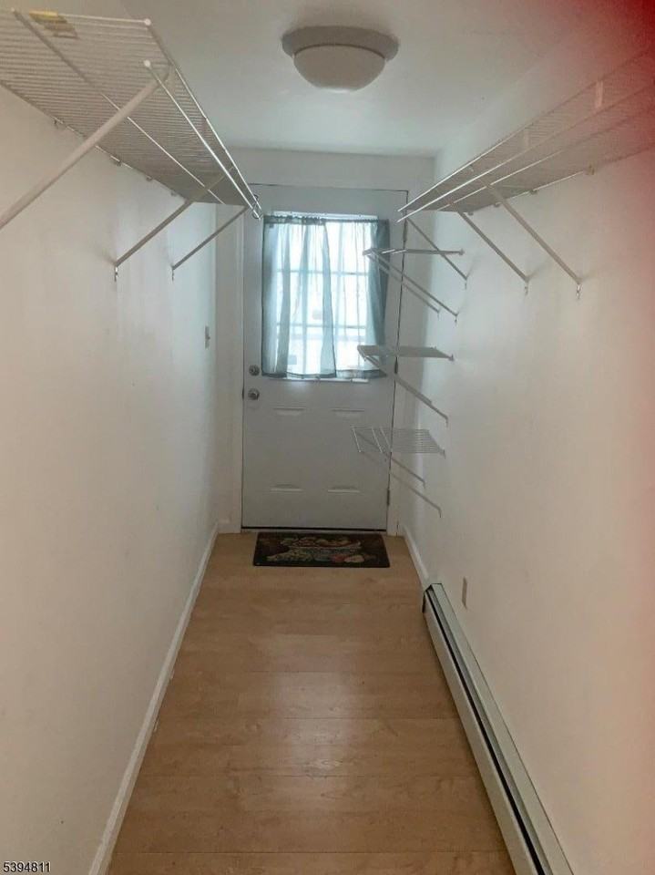 138 Meriline Ave - Photo 3 of 19