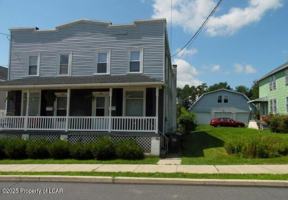 featured image of 818 North St