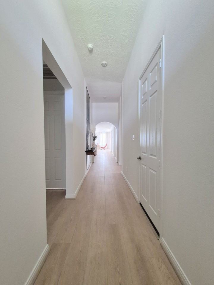 41818 Buckskin - Photo 2 of 15