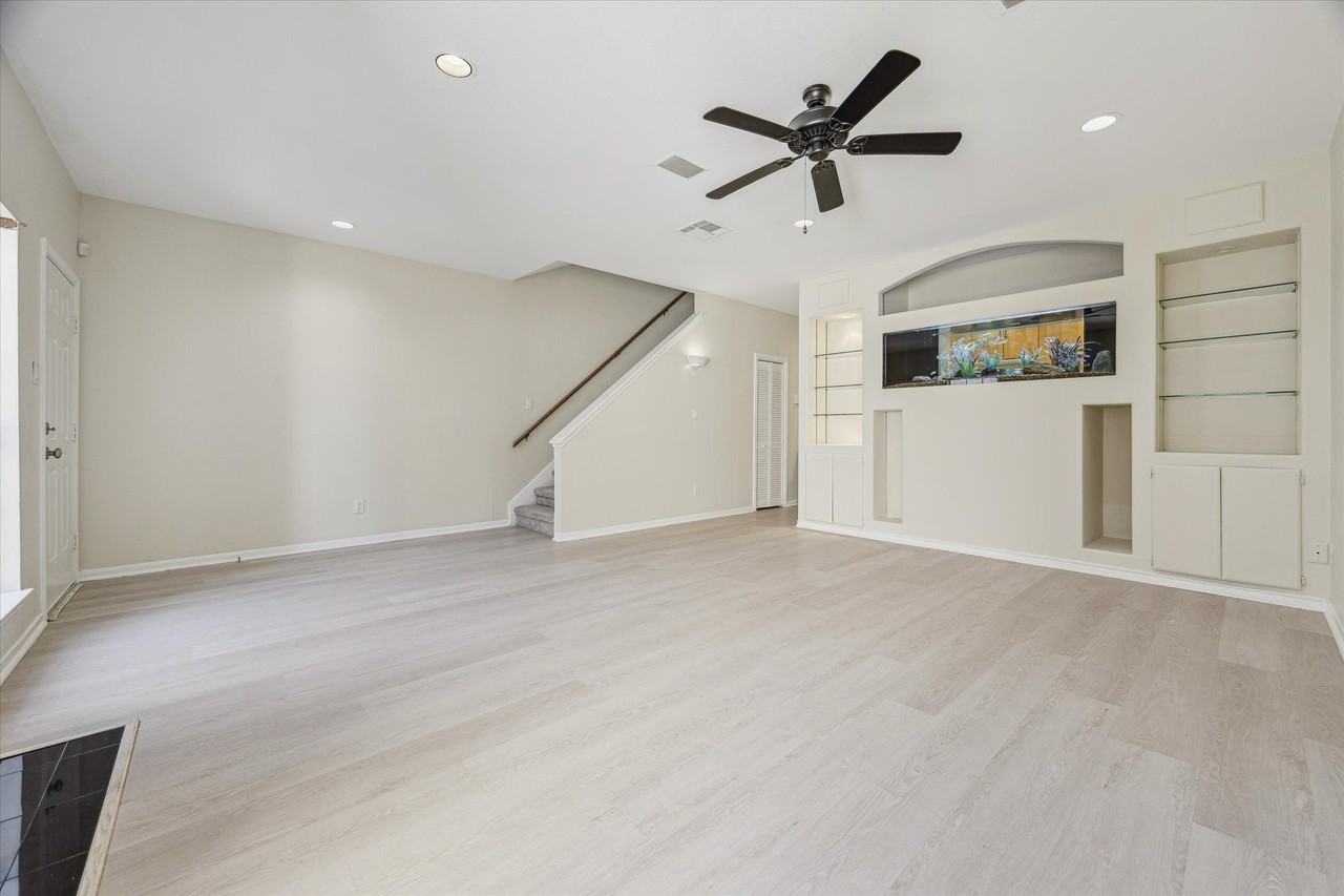 2968 Holly Hall St - Photo 3 of 14