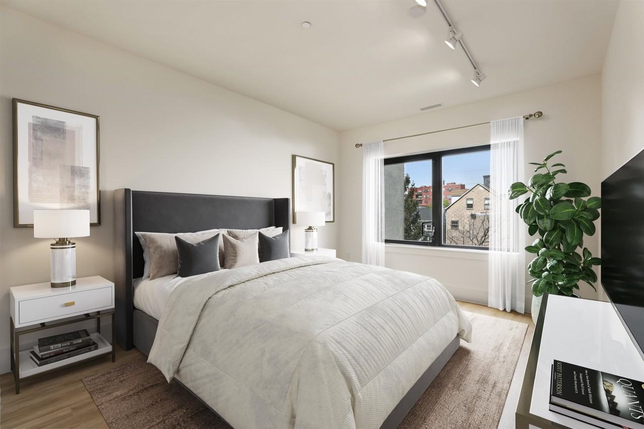 391 Palisade Ave #202 - Photo 6 of 15