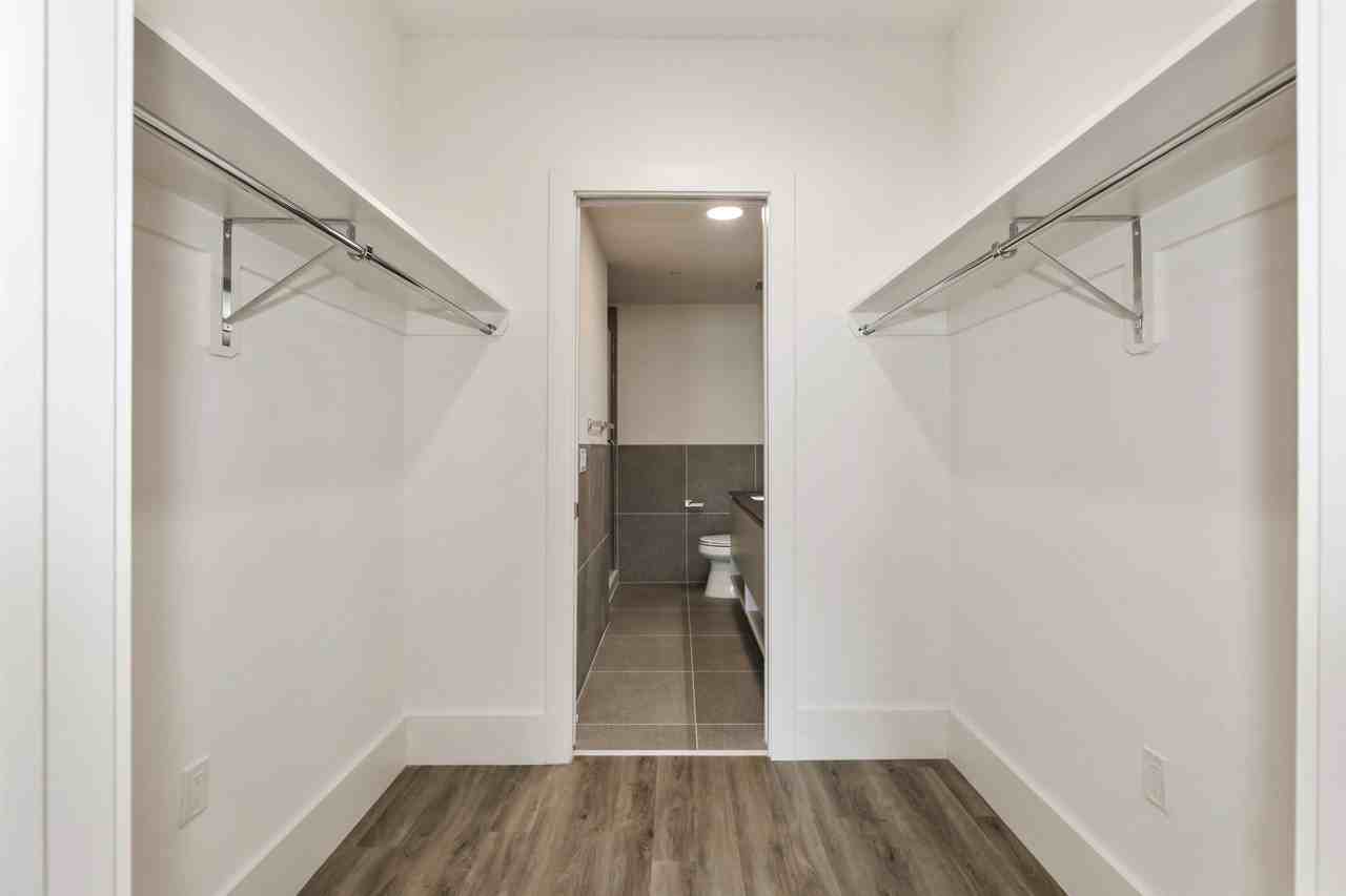 391 Palisade Ave #202 - Photo 7 of 15