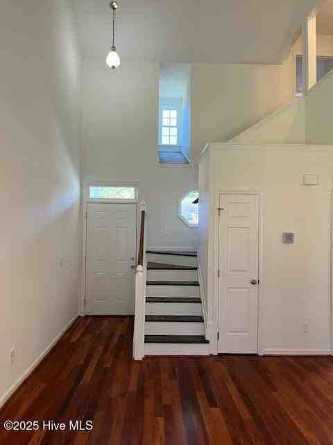 625 Indian Wells Way - Photo 3 of 31