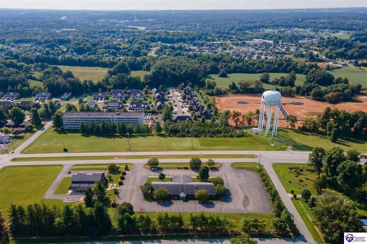 1635 W Lincoln Trail Blvd - Photo 4 of 50