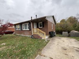 featured image of 1177 Mount Rushmore Way