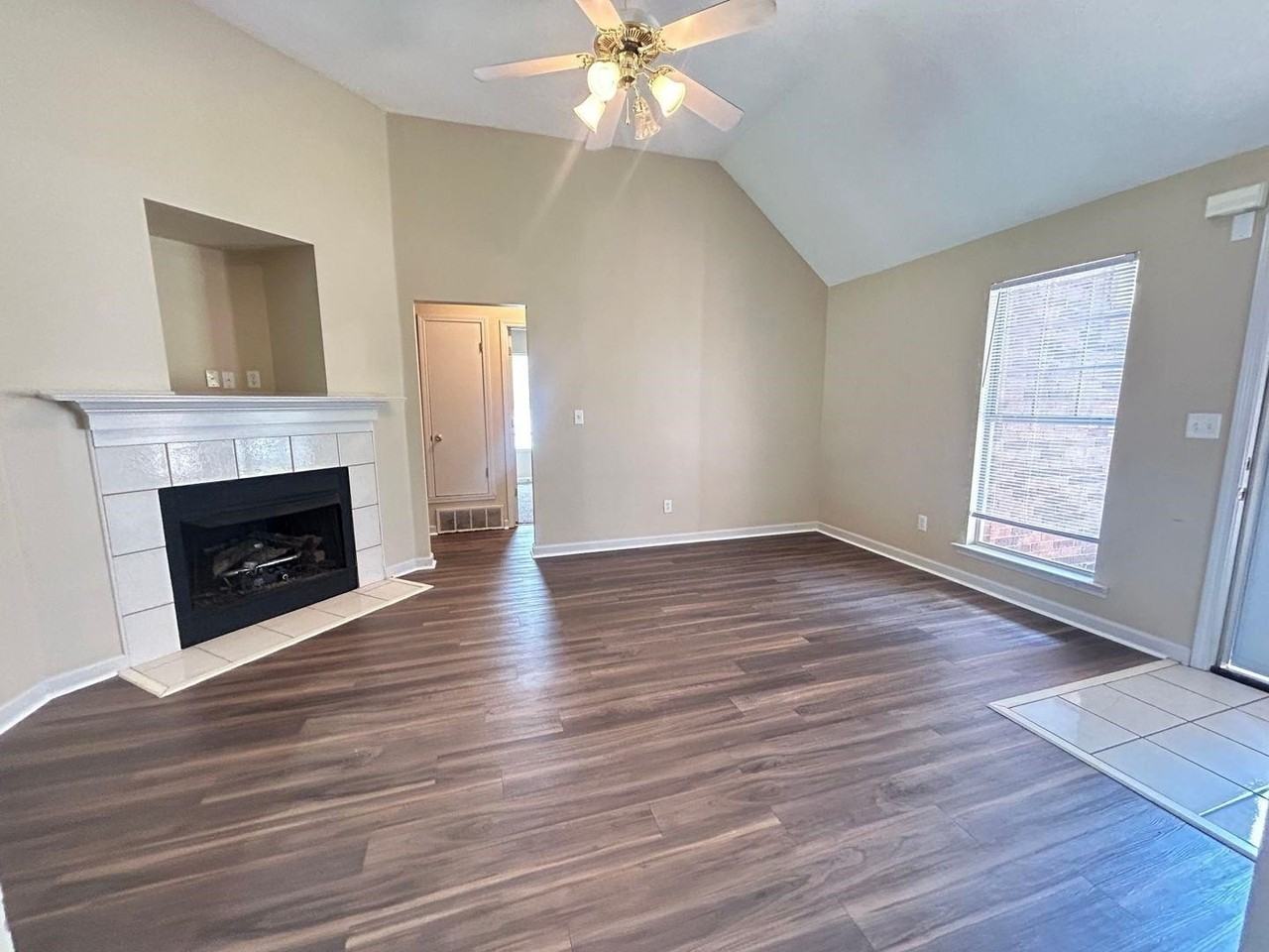 4806 Ashcroft Drive - Photo 5 of 18