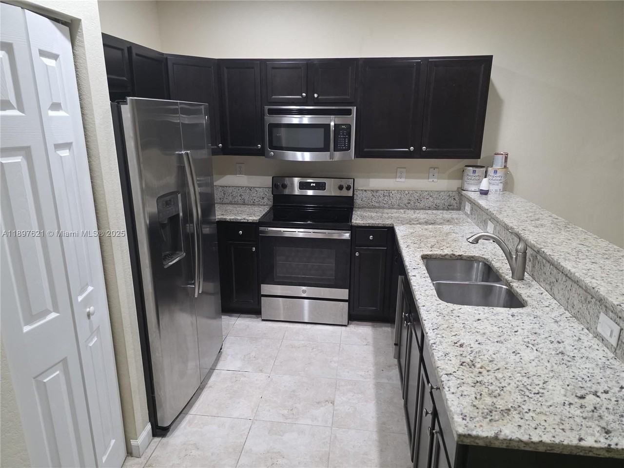 528 Se 32nd Ave #528 - Photo 7 of 28