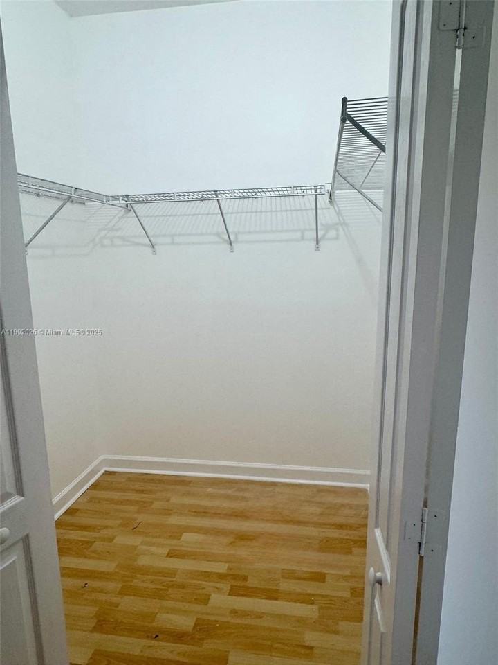 8841 Sw 212th Ter #0 - Photo 7 of 17