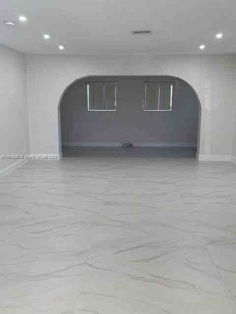 1735 Nw 189th Ter - Photo 5 of 13