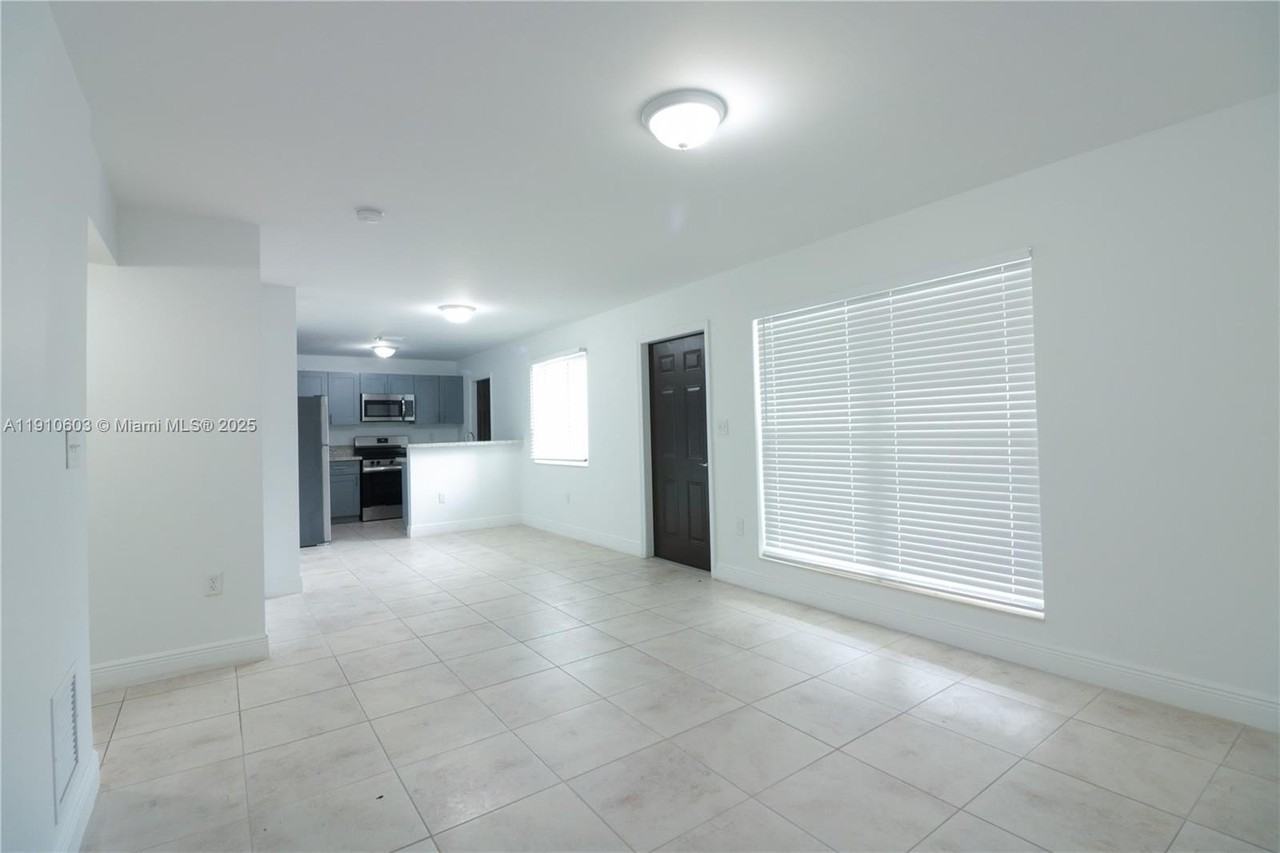 1955 Northwest 5th Place #3