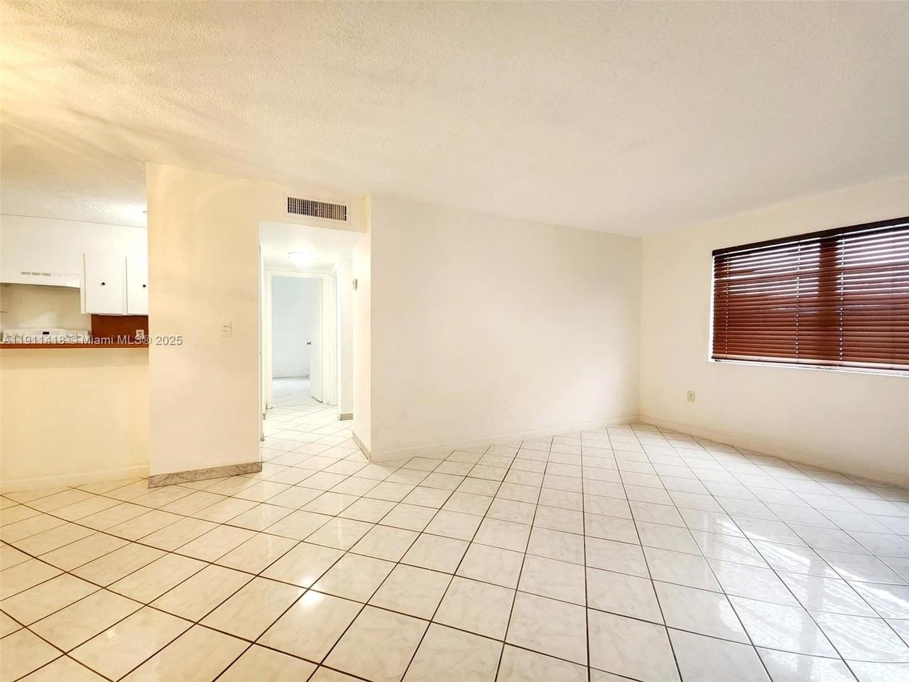 1225 Ne 124th St #29C - Photo 3 of 13