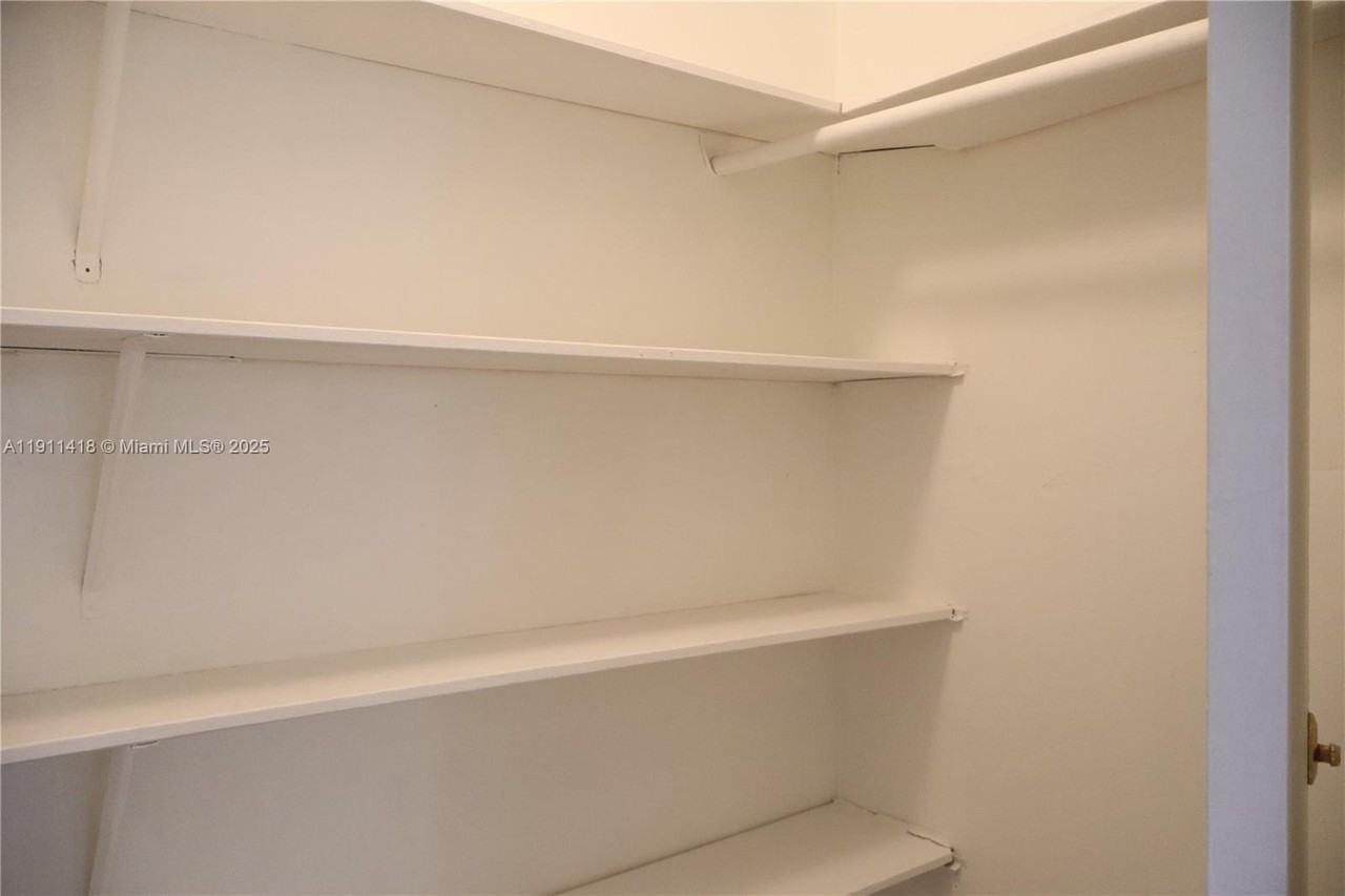 1225 Ne 124th St #29C - Photo 6 of 13