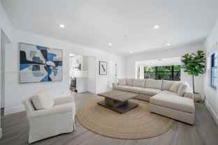 4222 Ne 1st Ave #1 - Photo 1 of 1