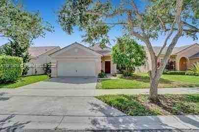 955 Savannah Falls Dr