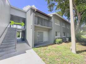 1201 Lake Victoria Dr #P - Photo 1 of 1