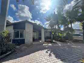 6905 Sw 148th Ct - Photo 1 of 1