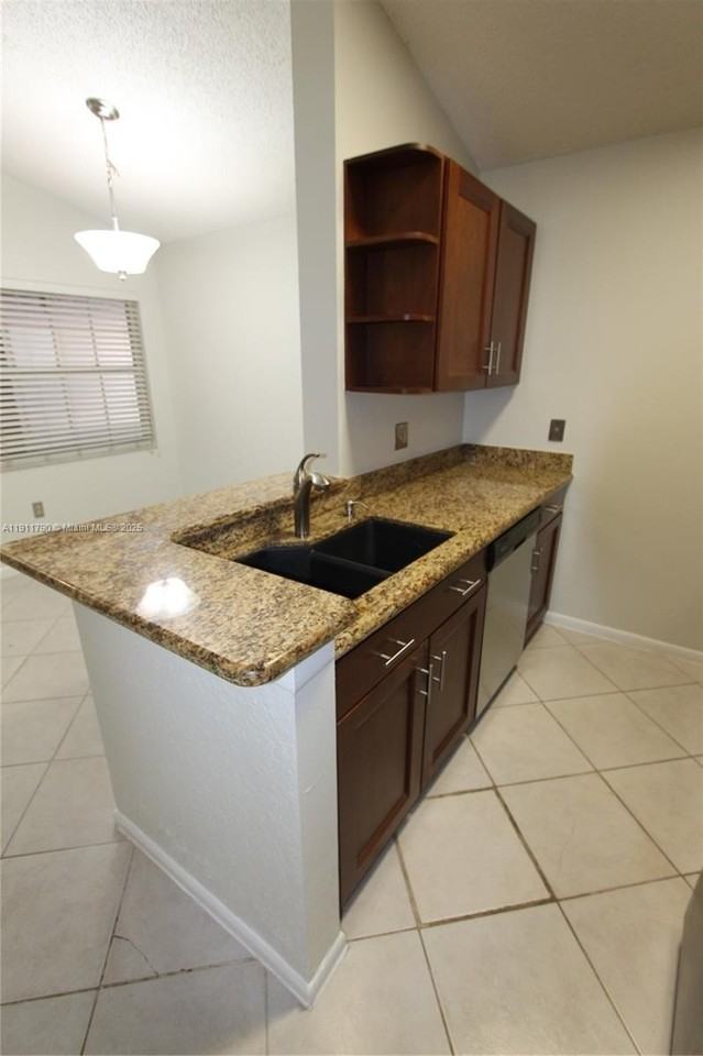 2881 North Oakland Forest Drive #306 - Photo 7 of 17