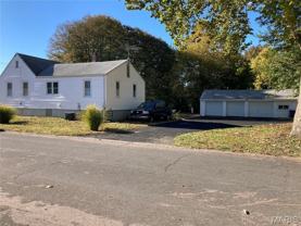 915 Lindsay Ln - Photo 1 of 1