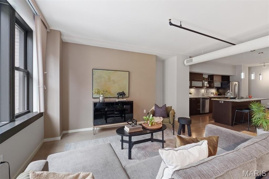 915 Olive St #910 - Photo 6 of 50