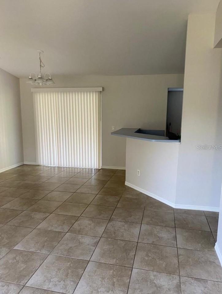 3360 Morchester Ln - Photo 3 of 17