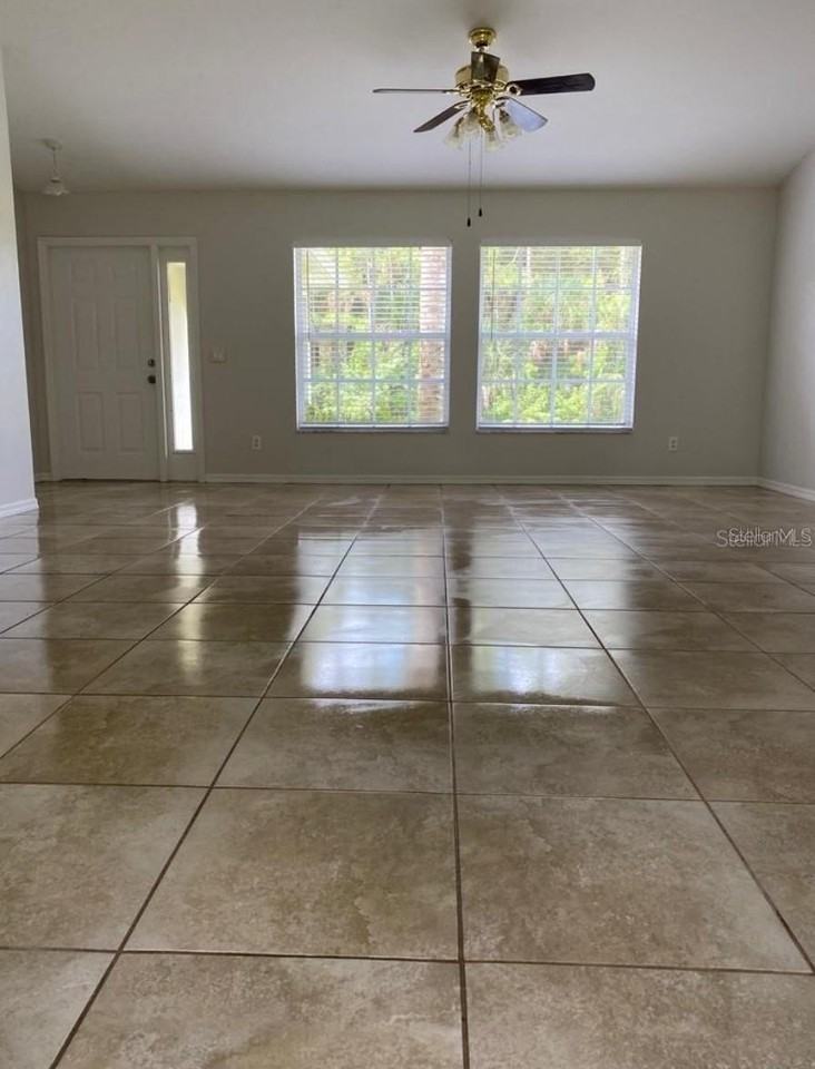 3360 Morchester Ln - Photo 4 of 17