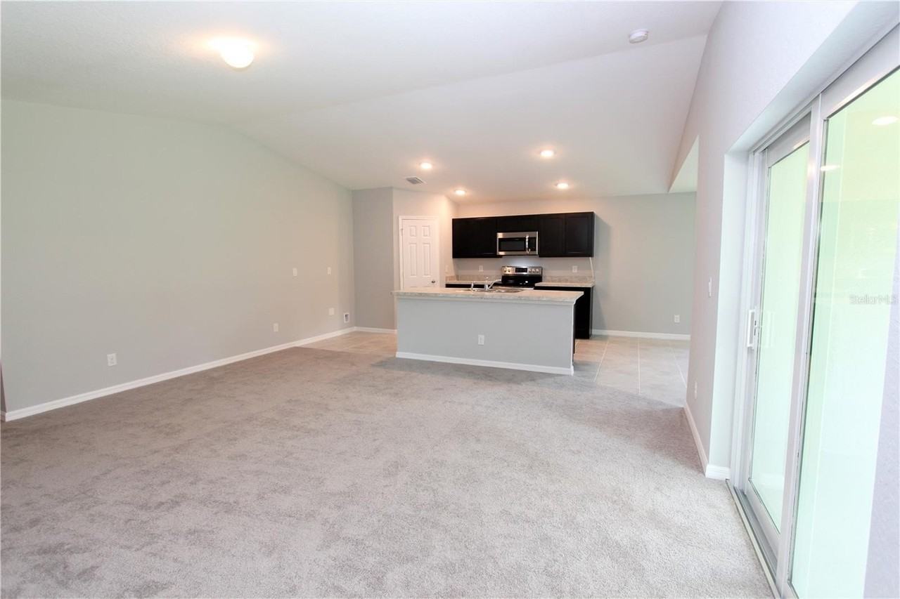 154 Australian Dr - Photo 6 of 18