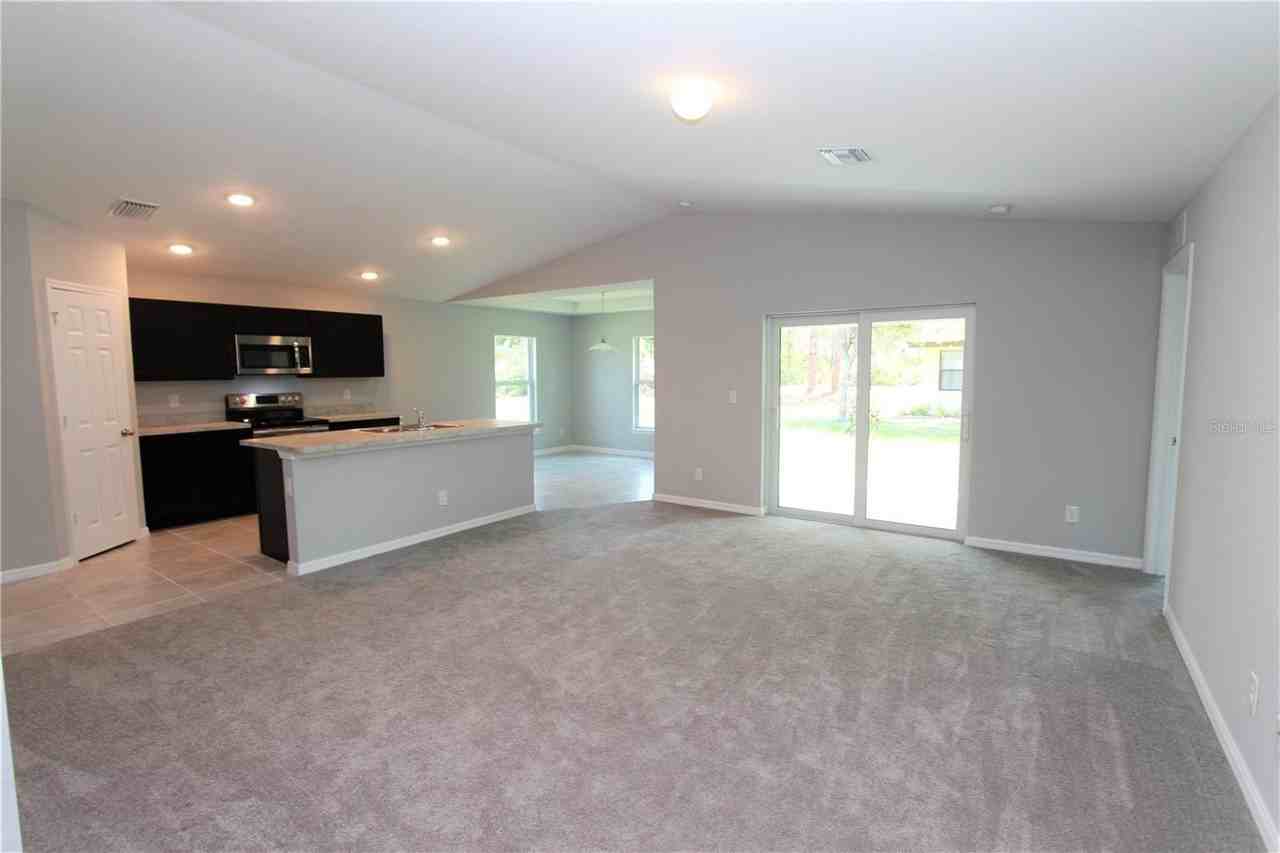 154 Australian Dr - Photo 7 of 18