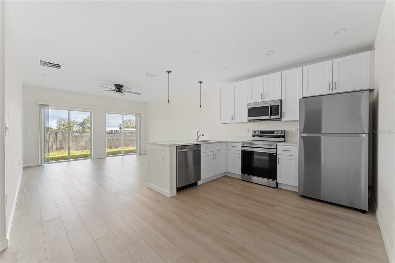 2545 Slim Haywood Ave - Photo 5 of 16