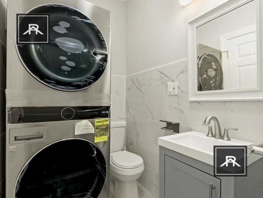 332 Saint Paul Street - Photo 5 of 10