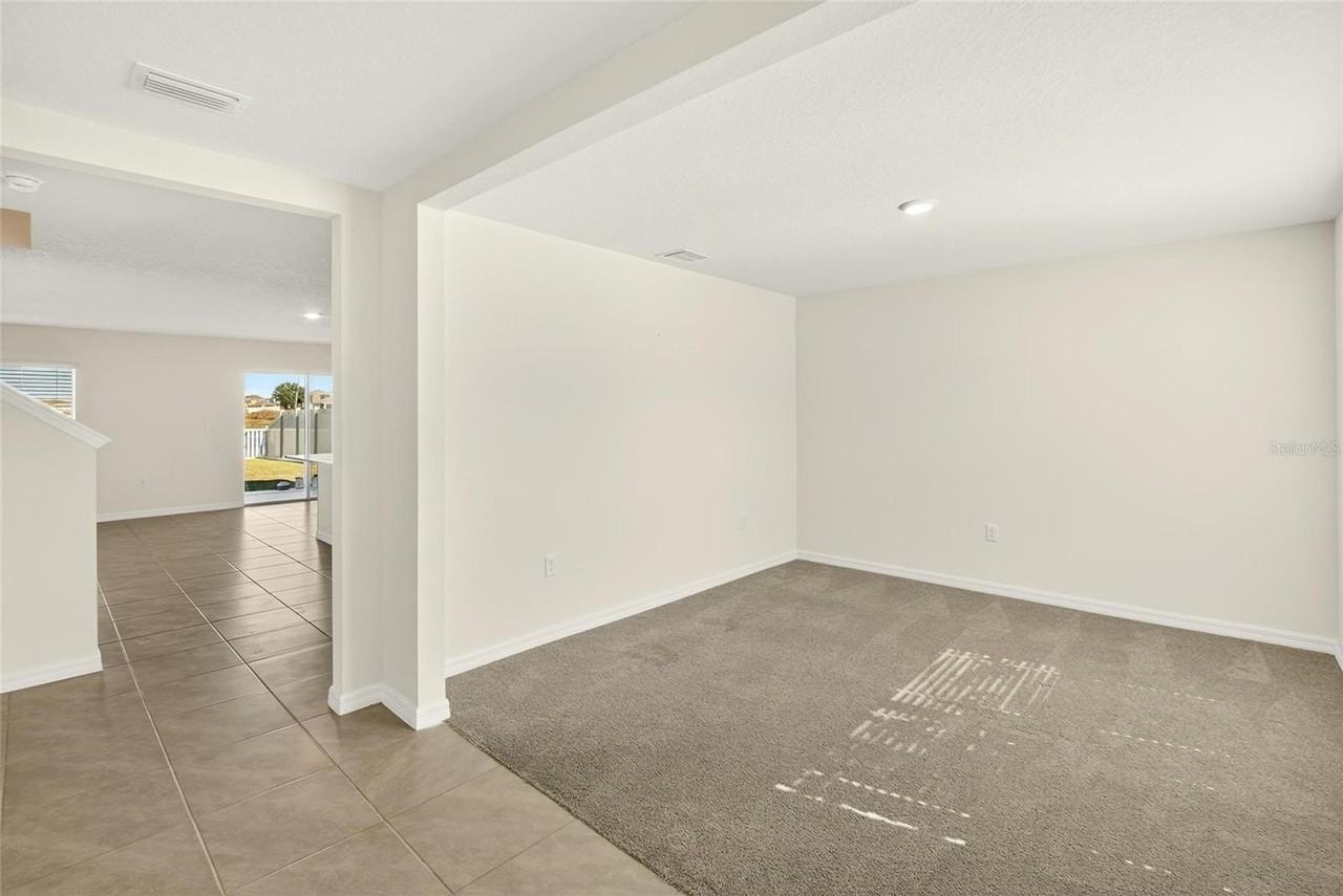 3288 Silver Date Dr - Photo 5 of 50