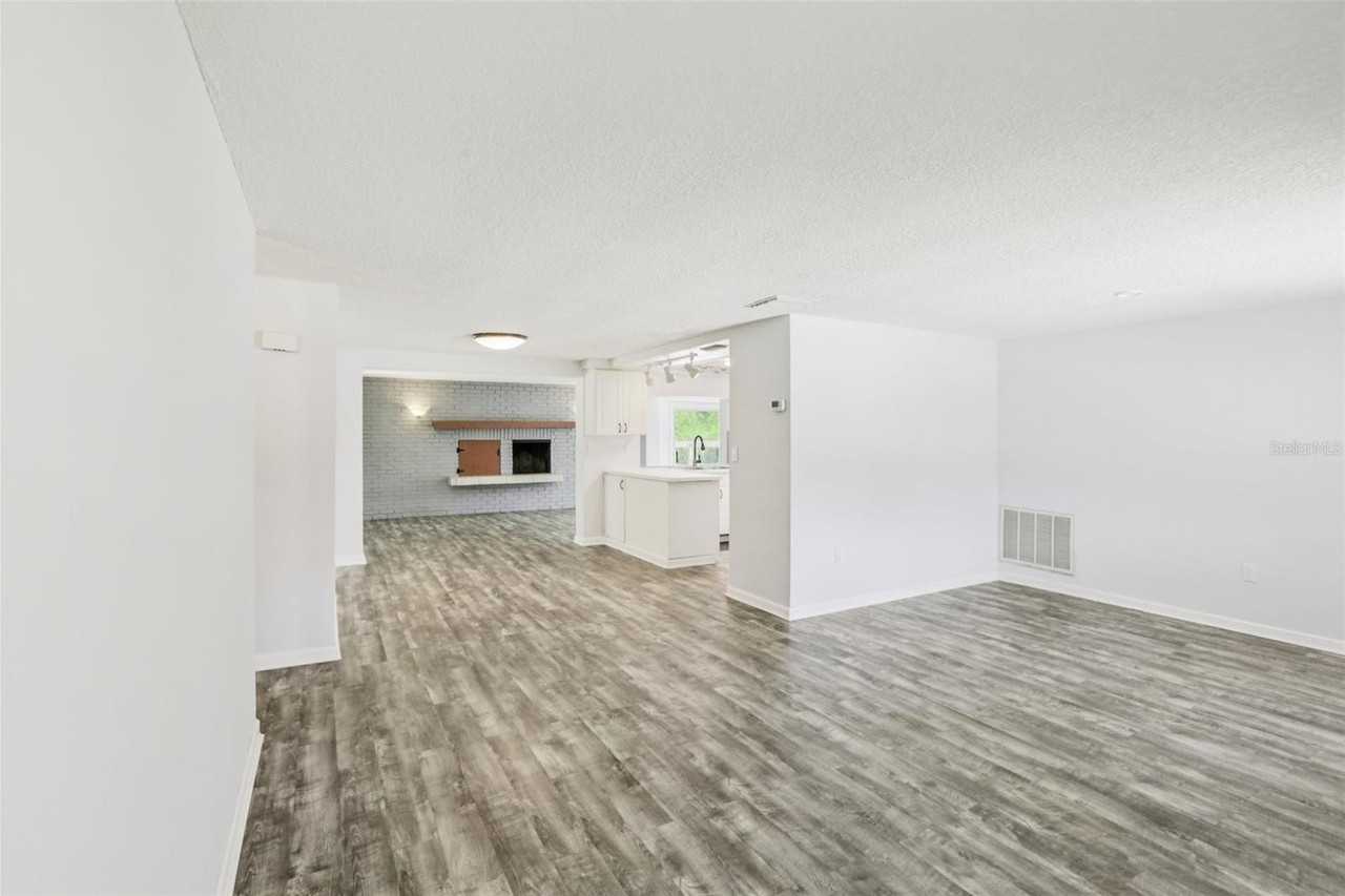 4015 Litchfield Dr - Photo 4 of 43