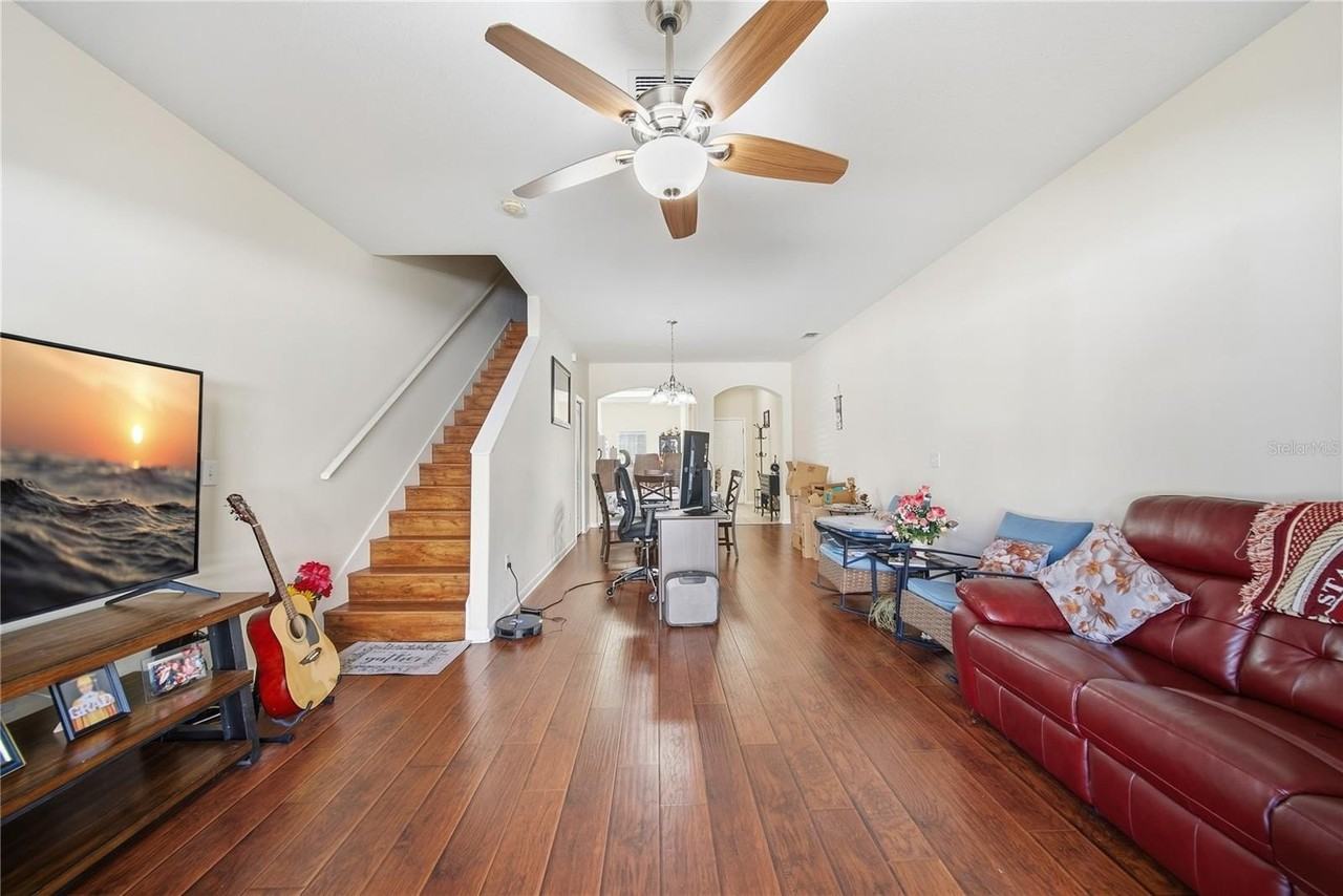 31155 Flannery Ct - Photo 4 of 20