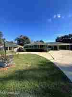 featured image of 471 Glen Valley Way