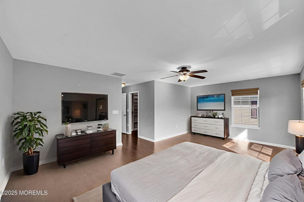 308 Princeton Court - Photo 6 of 38