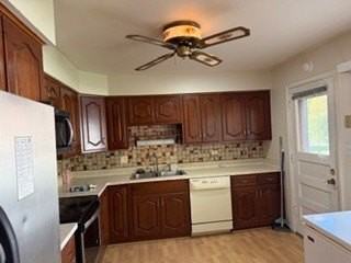 510 Shadywood Lane - Photo 4 of 23