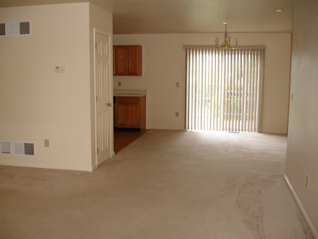104 Groffdale Rd - Photo 3 of 11