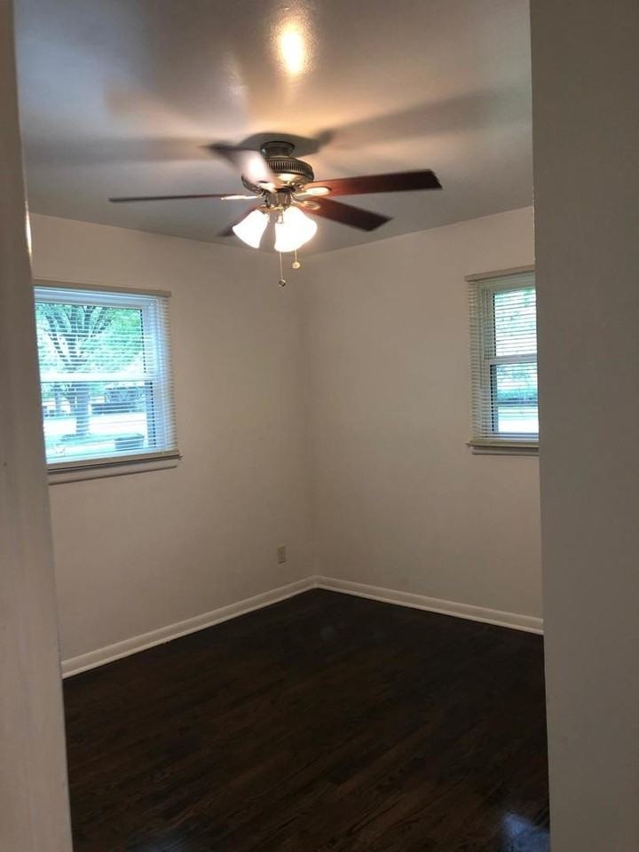 116 Pauline Ave - Photo 3 of 9