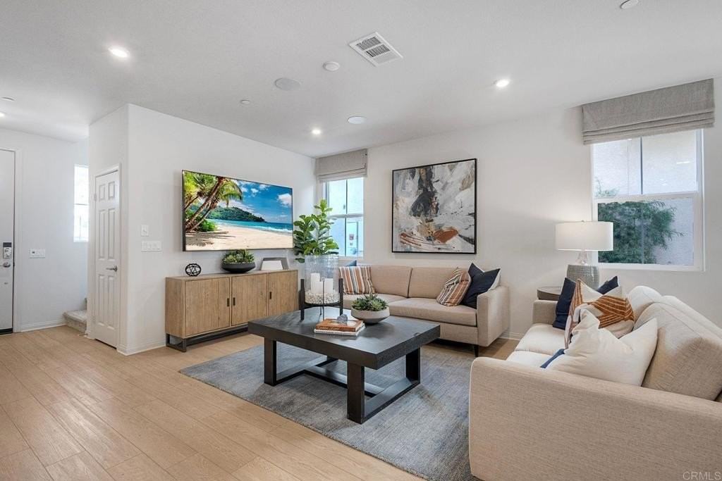 26546 Bonneau Ln - Photo 4 of 35