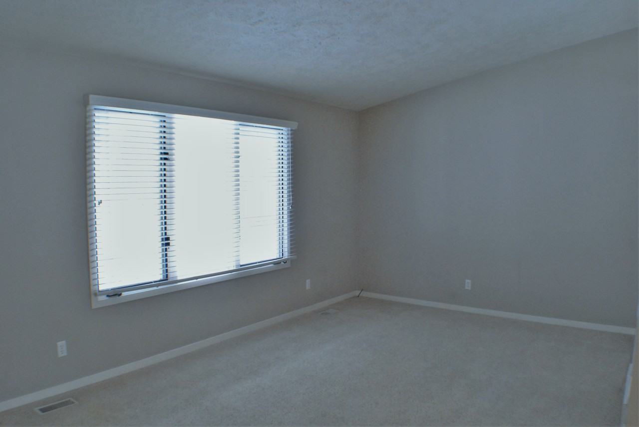 3911 Pebblefield Dr - Photo 2 of 15