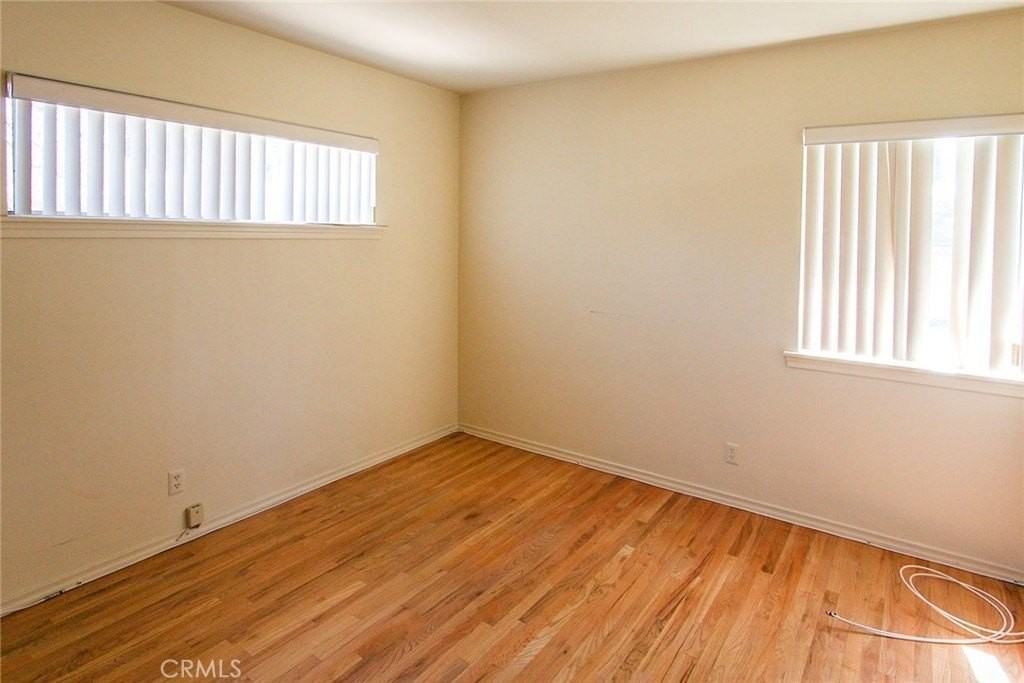 17832 Lemarsh St - Photo 6 of 14