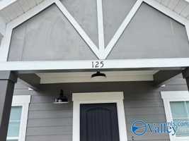 featured image of 125 Foster Way Dr